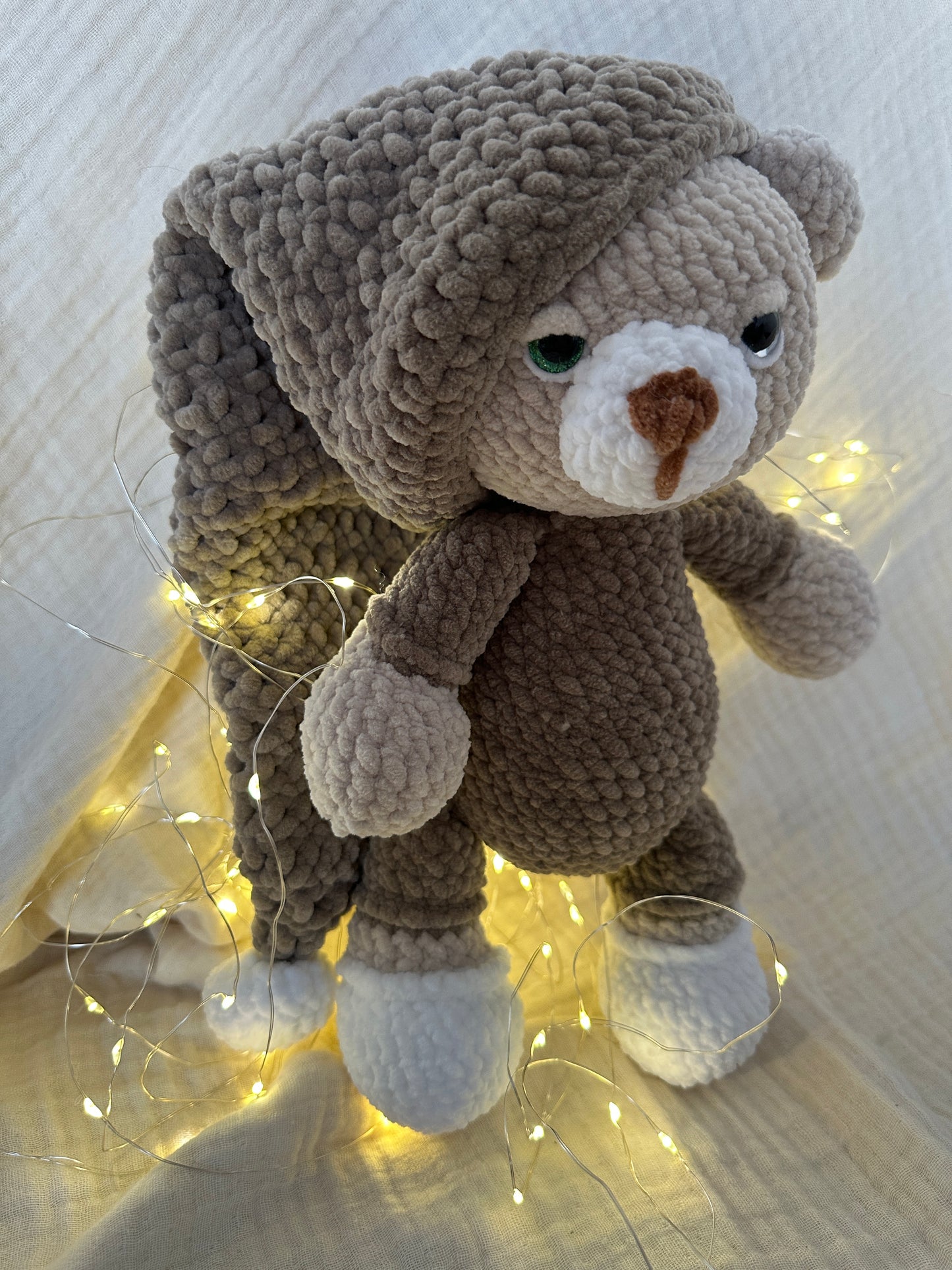 Bruno Kuschelbär mit Schlafmütze